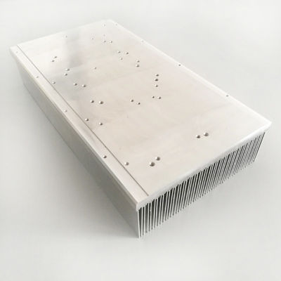 Semiconductor UPS Electronic Heat Sink Anti Corrosion สีเงิน