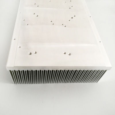 Semiconductor UPS Electronic Heat Sink Anti Corrosion สีเงิน